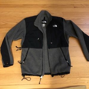 M North Face Denali fleece zipper needs fix